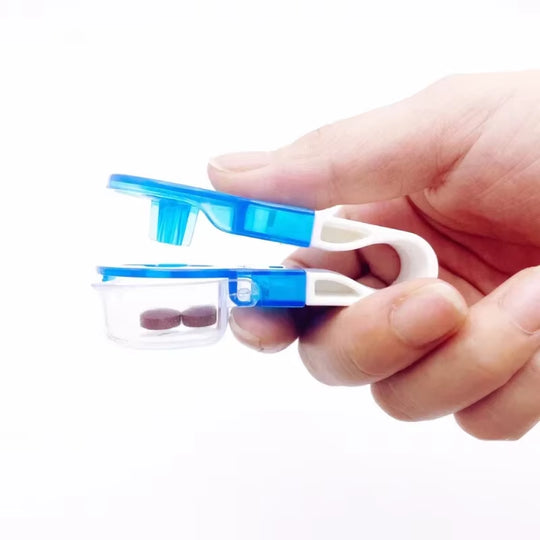 1PC Portable Pill Taker Medicine Storage Box anti Pollution Pill Tablet Crusher for Personal Health Care